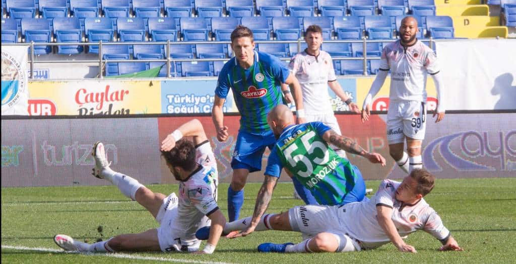 Süper Lig: Genclerbirligi holt Punkt in Rize