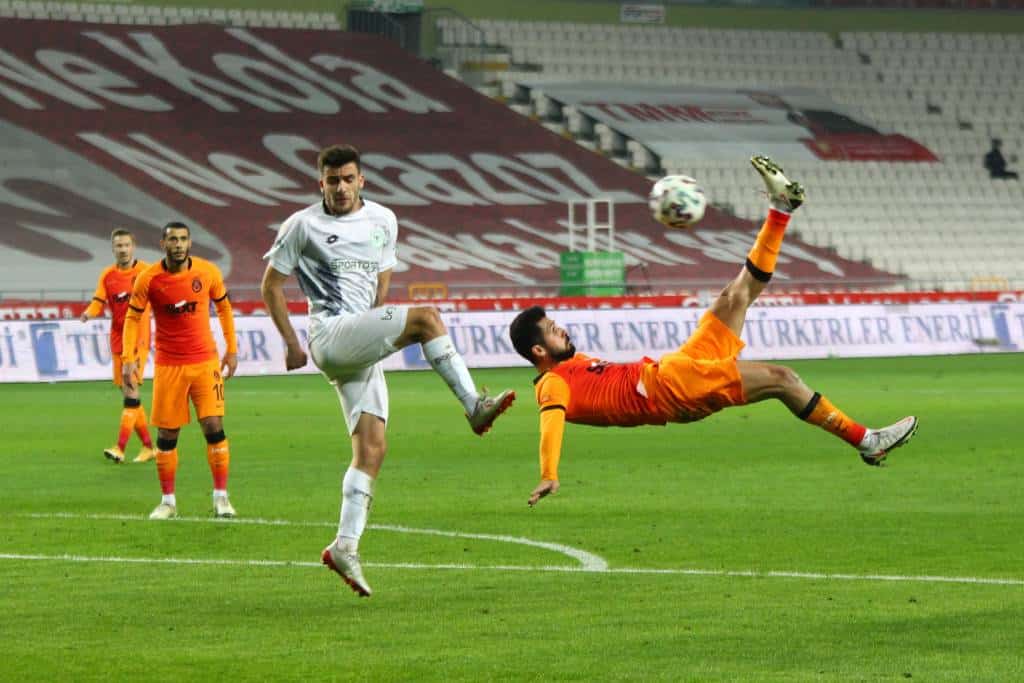 Konyaspor schlägt Galatasaray in einer fulminanten Partie mit 4:3!