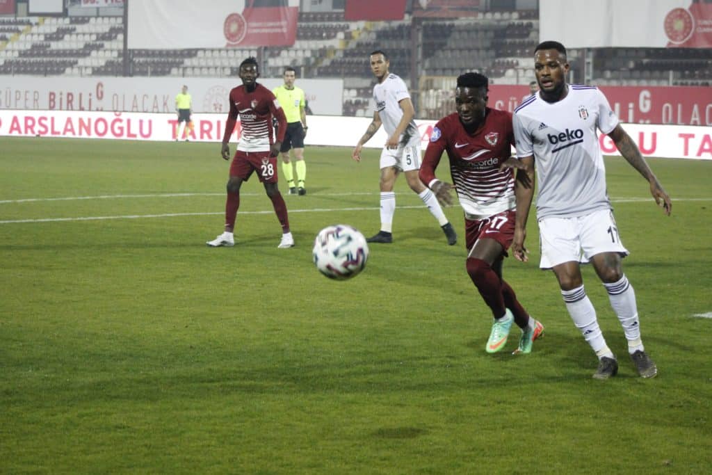 Besiktas nur 2:2 in Hatay: Duell der Top-Torjäger endet ohne Sieger!