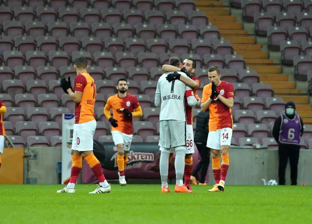 Zum Muslera-Comeback: Galatasaray feiert Kantersieg über Denizlispor