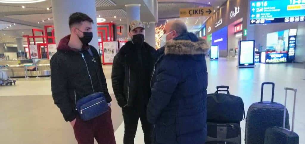 GazeteFutbol Kurz & Kompakt: Börsenmeldung für Dervisoglu, Tisserand mit Muskelriss