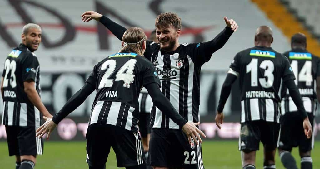 2:1 gegen Göztepe: Besiktas dreht das Spiel nach der Halbzeit