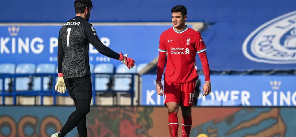 Verpflichtet Liverpool Ozan Kabak fest?