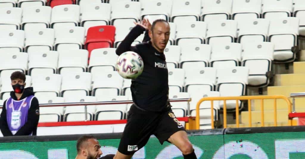 503. Ligaspiel gegen Antalyaspor – Umut Bulut neuer Rekordhalter in der Süper Lig