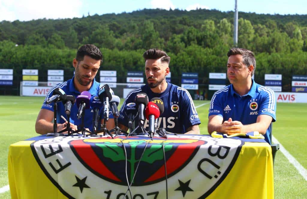 Fenerbahce-Star Jose Sosa: „Müssen jedes Spiel gewinnen!“