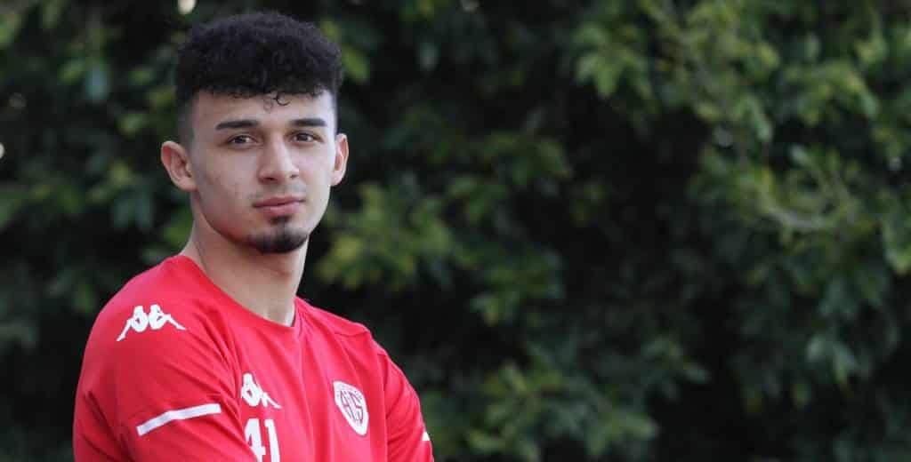 GazeteFokus auf Gökdeniz Bayrakdar: Antalyas aufstrebender Angreifer