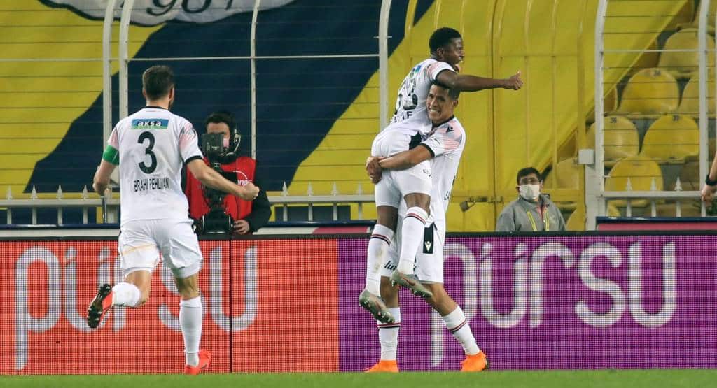 Fenerbahce und die „Hawk-Eye“-Operation: „Der Gegentreffer war zu 100 Prozent Abseits“