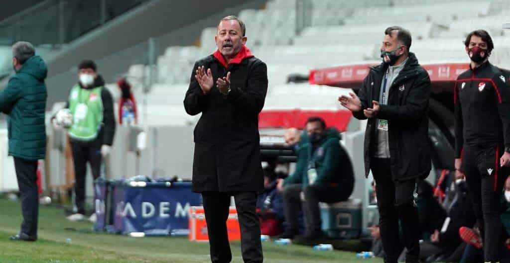 Sergen Yalcin mit lobenden Worten für Ozan Tufan und das türkische Nationalteam