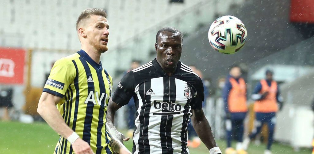 Vida per Kopf, Tufan mit Gewalt, Bayindir grandios – Besiktas vergibt Sieg gegen Fenerbahce!