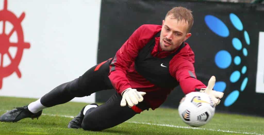 Jetzt abstimmen: Wer soll das Tor der Türkei gegen die Niederlande hüten?