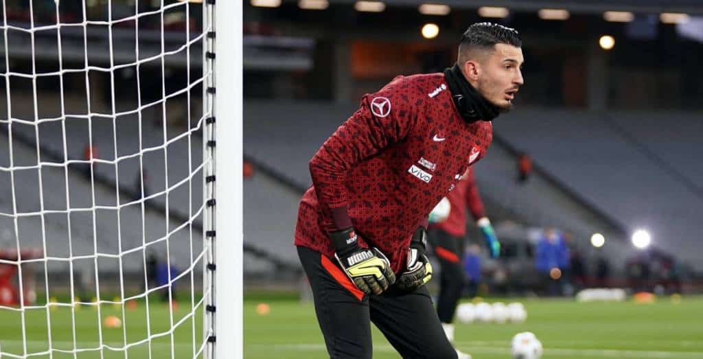 Abgestimmt: Diesen Keeper wollt Ihr im Tor der Türkei sehen