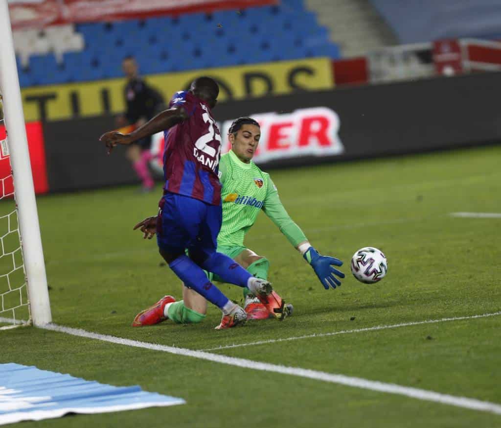 Avci: „Können nächste Saison um den Titel spielen“ – Lobeshymnen für Keeper Alemdar