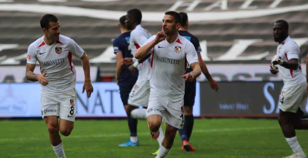 GazeteFokus auf Gazianteps Goalgetter Muhammet Demir