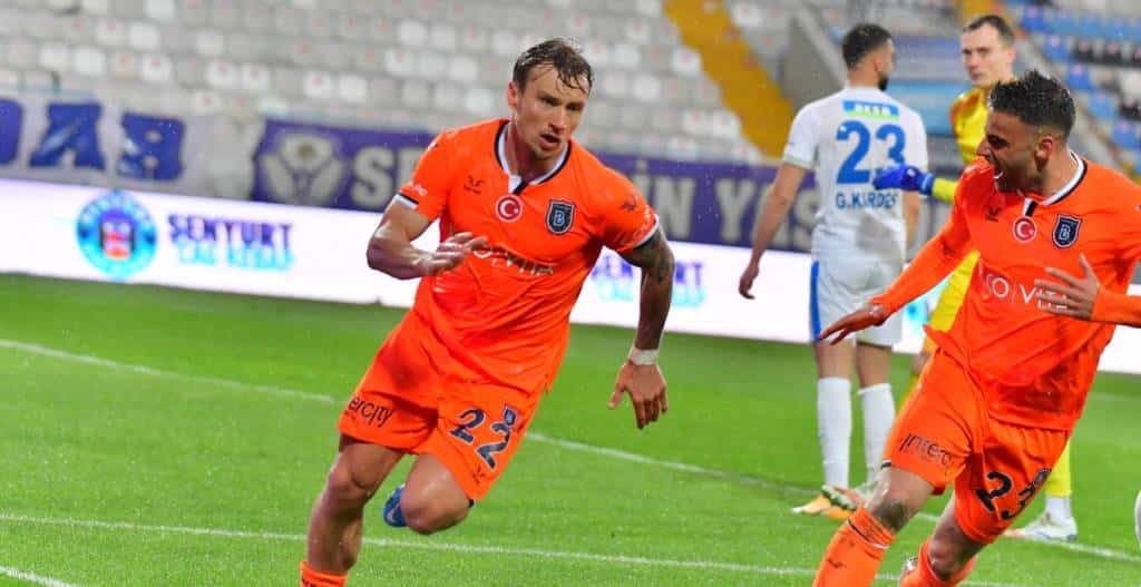 Basaksehir dreht Spiel in Erzurum – Sivas schwimmt weiter auf Erfolgswelle – Gaziantep gewinnt in Ankara