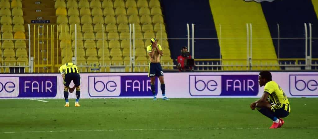 Fenerbahce mit schlechtester Kadiköy-Bilanz – Belözoglu übernimmt volle Verantwortung