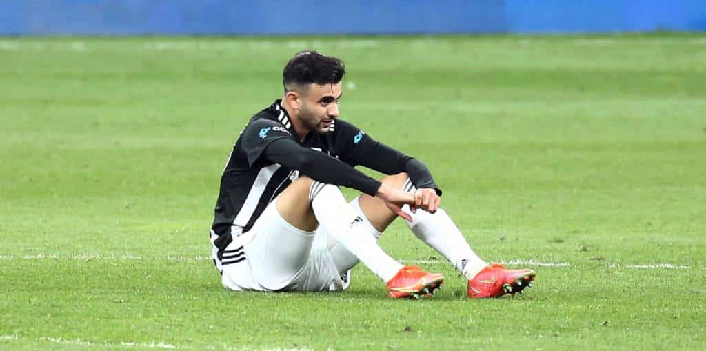 Besiktas verspielt Vorsprung im Titelkampf: 1:2-Niederlage gegen dezimiertes Karagümrük!