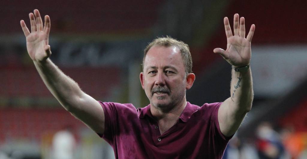 Besiktas: Sergen Yalcin schreibt türkische Fußballgeschichte