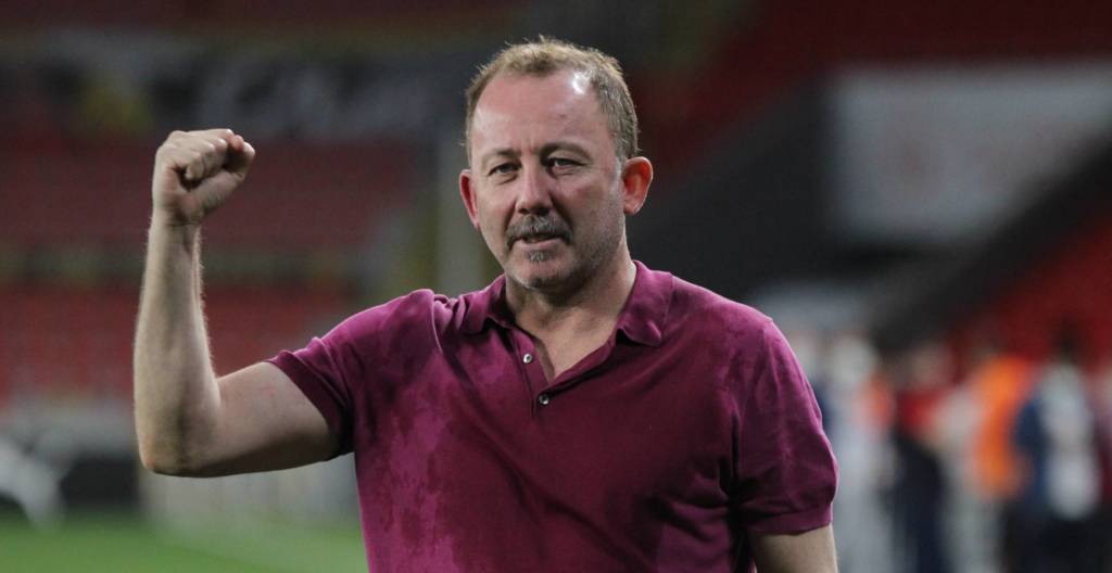 Besiktas plant langfristig mit Sergen Yalcin – Meistercoach möchte nur einen Einjahresvertrag