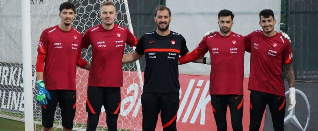 Mert Günok will ins EM-Finale: „Haben unser Visum für London beantragt!“