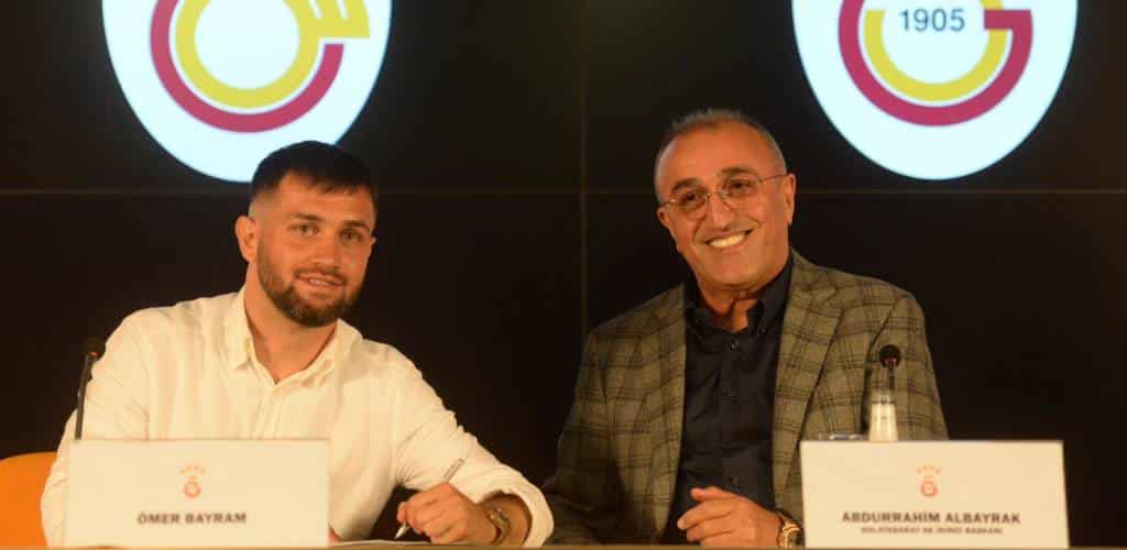 Galatasaray verlängert mit Ömer Bayram und Emre Tasdemir