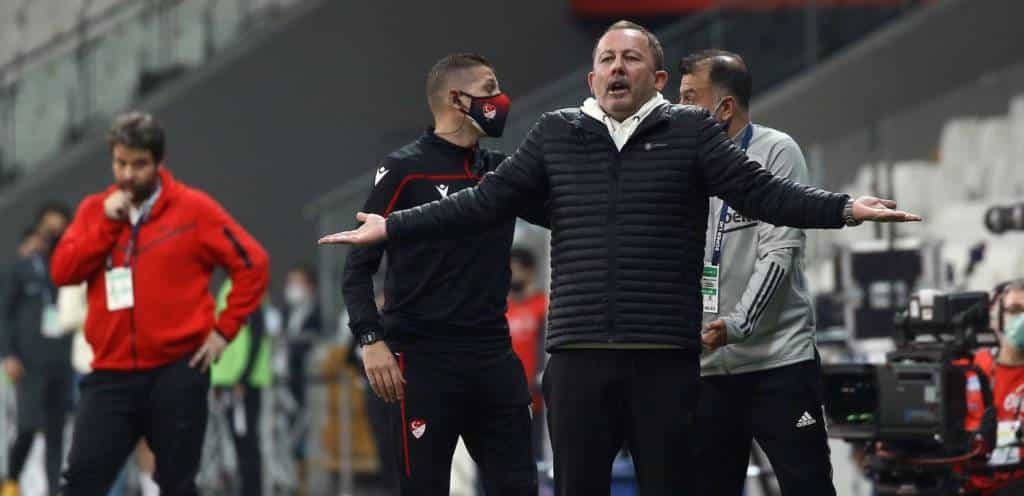 Kolumne: Sergen Yalcin – Der Besiktas-Meistertrainer, den keiner will