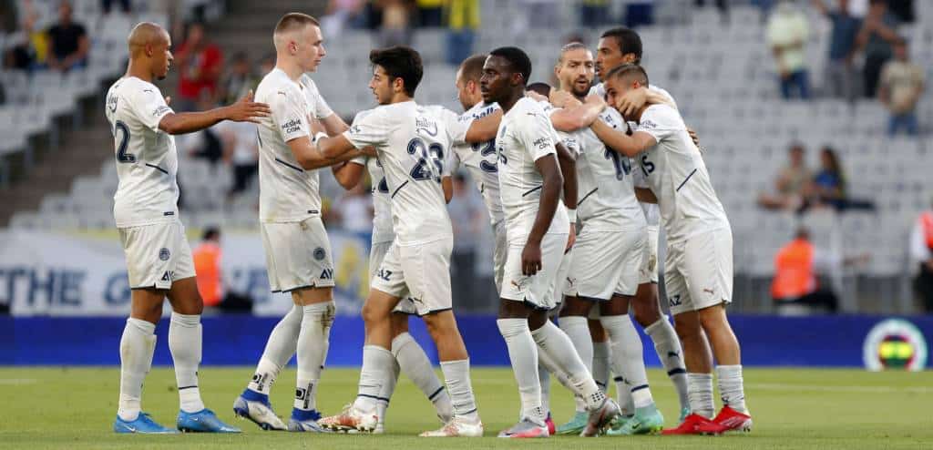 Das sind die Spielergehälter bei Fenerbahce für die Saison 2021/22