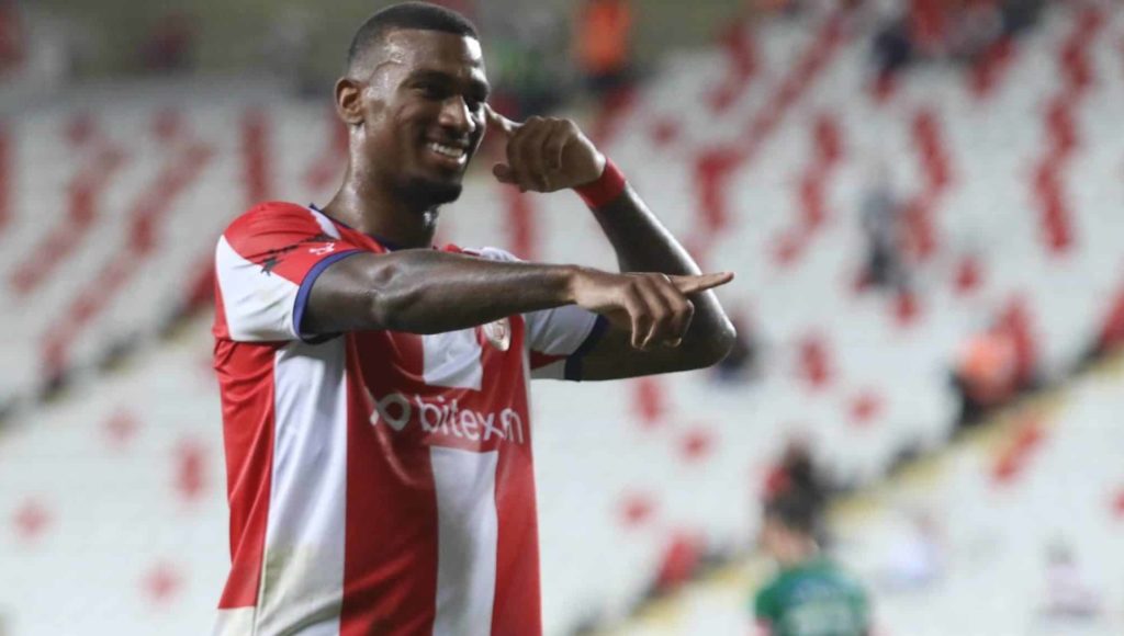 Konkurrenz für Galatasaray: Fenerbahce bietet um Haji Wright mit