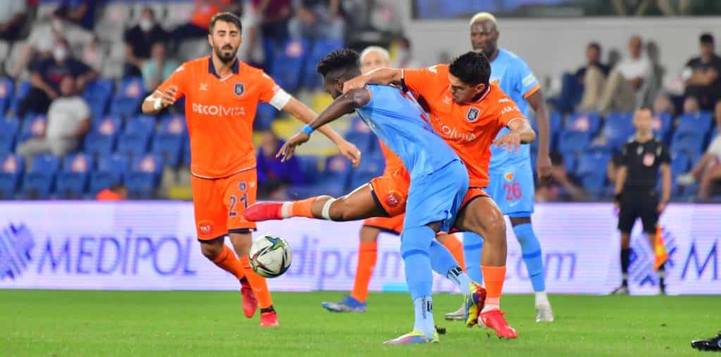 Süper Lig-Samstag: Basaksehir und Gaziantep machen Fehlstart perfekt!