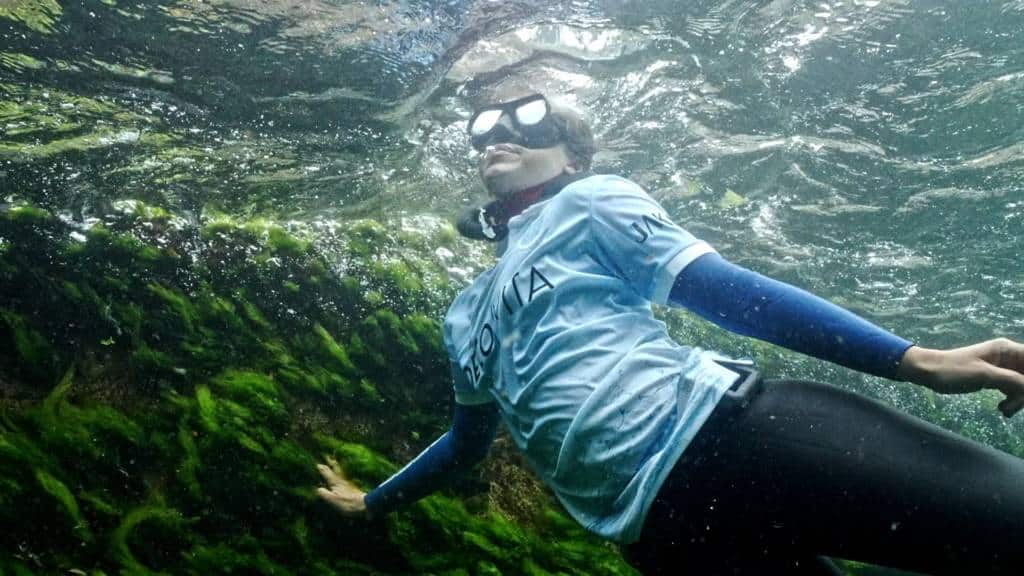 Video: Novum – Basaksehir stellt Alternativtrikot unter Wasser vor