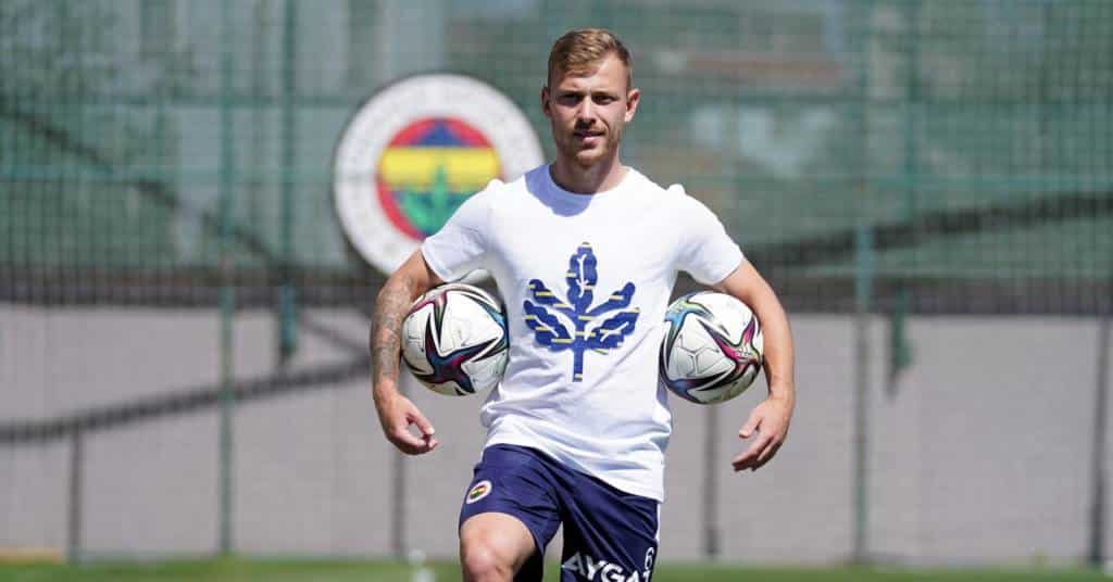 Nur noch 18 Ausländer im Kader: Auch Max Meyer und Steven Caulker verlassen Fenerbahce