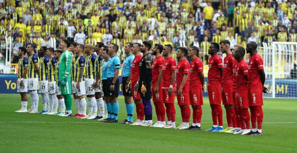 Fenerbahce-Coach Pereira nicht zufrieden – Calimbay hätte Lust Türkei zu coachen