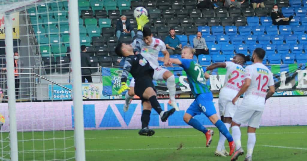 Hatayspor mit spätem Sieg in Rize – Basaksehir verliert gegen Göztepe auch viertes Saisonspiel