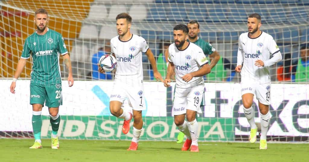 Nach 0:2 noch 2:2 – Kasimpasa luchst Konyaspor Remis ab