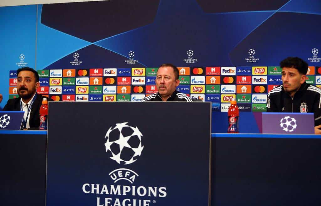 Sergen Yalcin vor Ajax-Spiel: „Die jungen Spieler müssen ihre Chance nutzen“