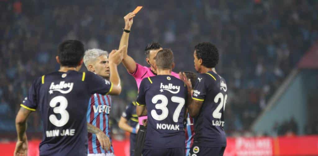 Min-jae Kim: „Solche Dinge muss man wohl in der Türkei erleben“