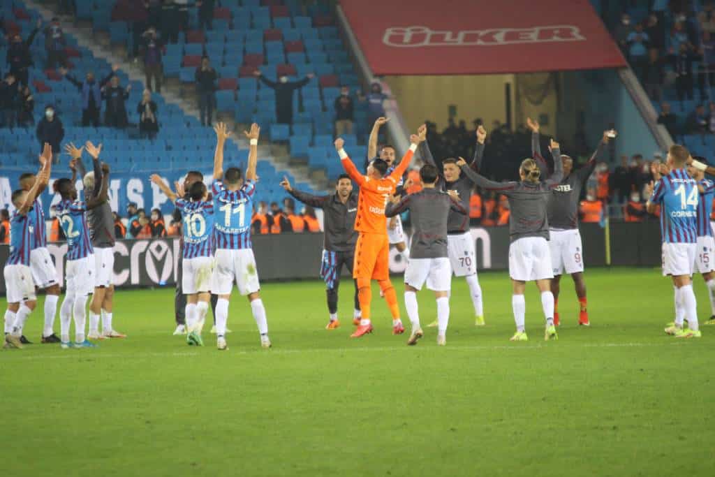 Trabzonspor-Coach Avci: „Sind noch nicht Meister “ – Bakasetas stellt Bestmarken auf