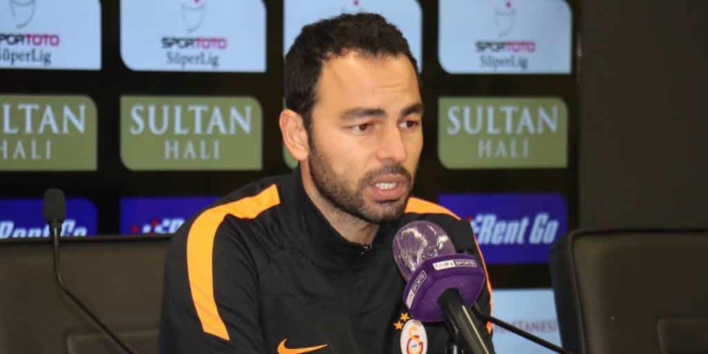 Galatasaray-Co-Trainer Selcuk Inan mit Kritik: „VAR war glaube ich nicht da“