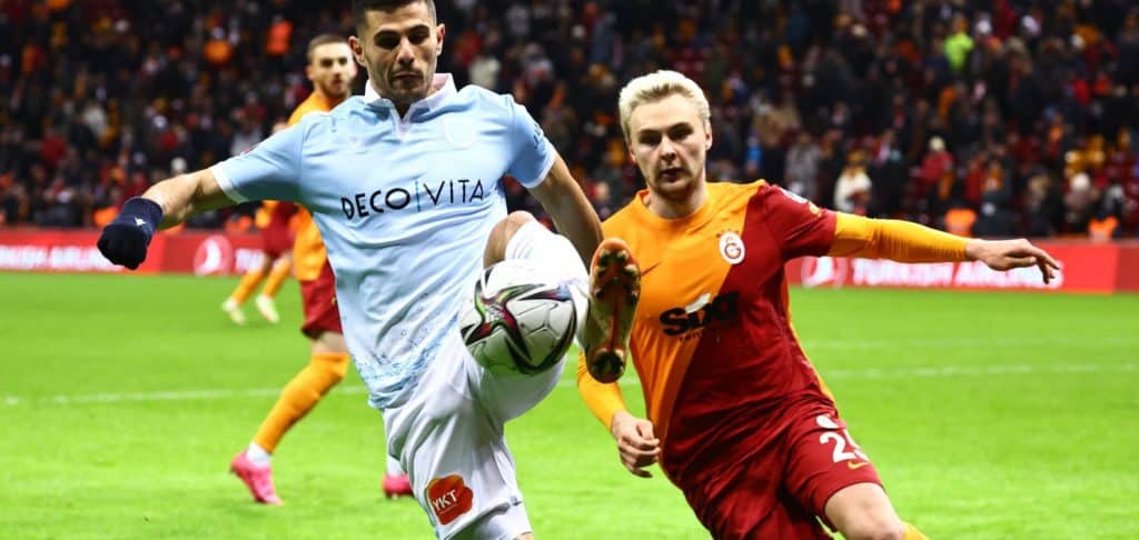 Galatasaray gibt Gehaltserhöhung von Victor Nelsson bekannt