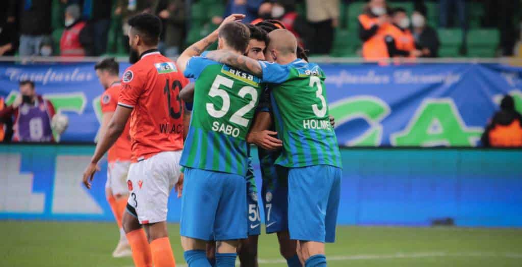 Süper Lig-Sonntag: Rizespor feiert Heimsieg gegen Malatyaspor
