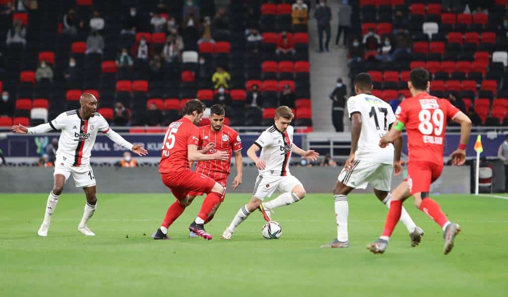 Supercup-Sieger: Besiktas schlägt Antalyaspor und macht das Triple perfekt!