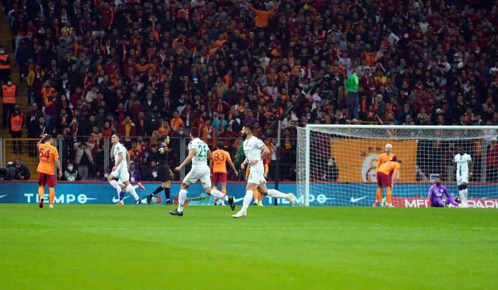 Kein Durchkommen an Okan Kocuk – Schwaches Galatasaray unterliegt Giresun mit 0:1