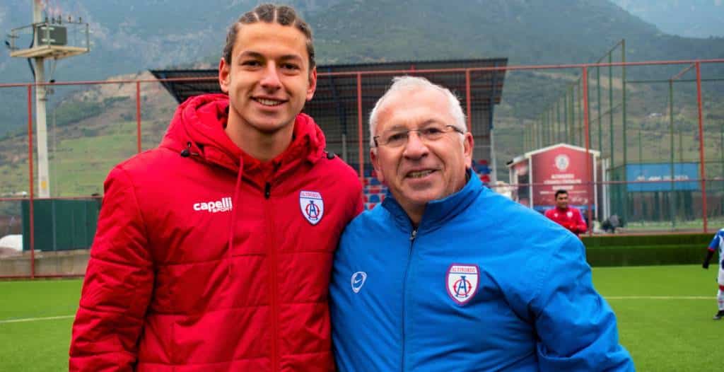 Enis Destan: „Werde bei Trabzonspor große Geschichten schreiben“