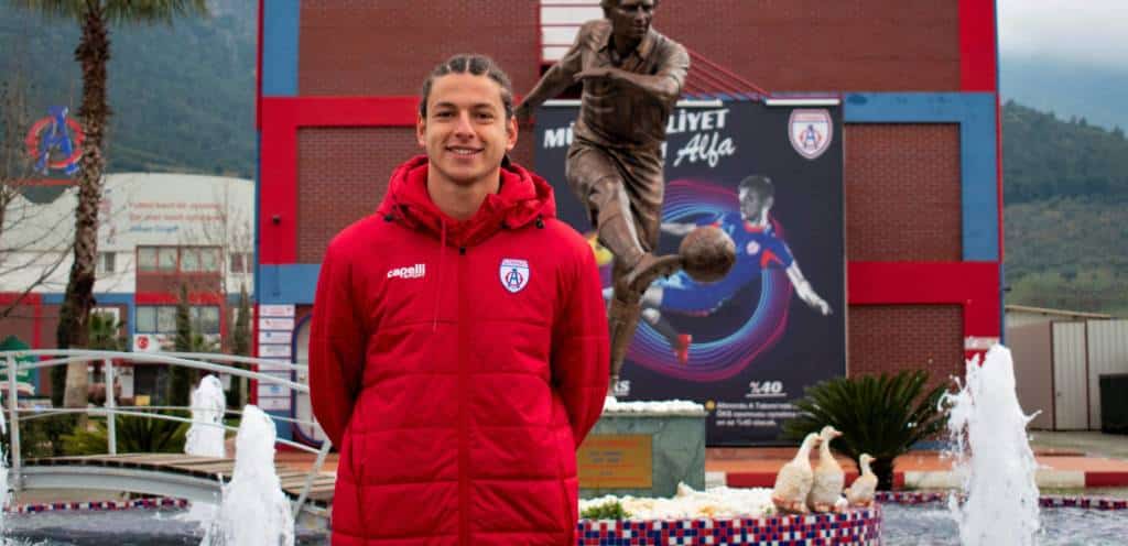 Trabzonspor-Sturmhoffnung Enis Destan: „Würde gerne in der Bundesliga kicken“