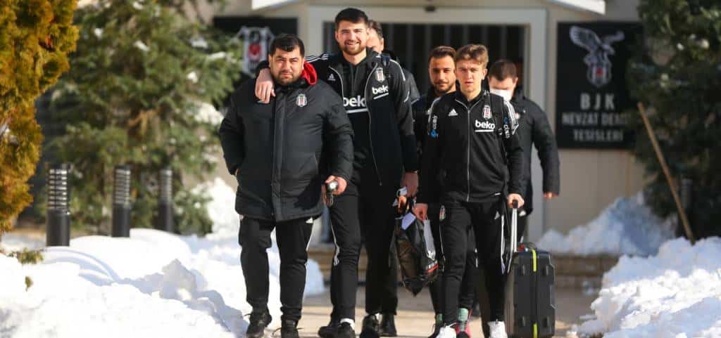 Besiktas: Vertragsverlängerung von Destanoglu und Yilmaz ungültig?