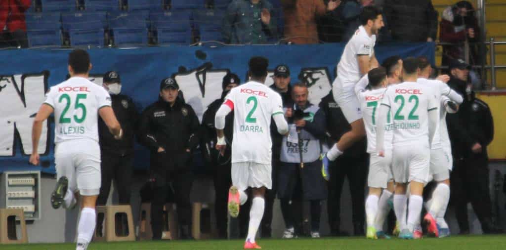 Kasimpasa und Giresunspor gewinnen Kellerduelle bei Göztepe und Rizespor