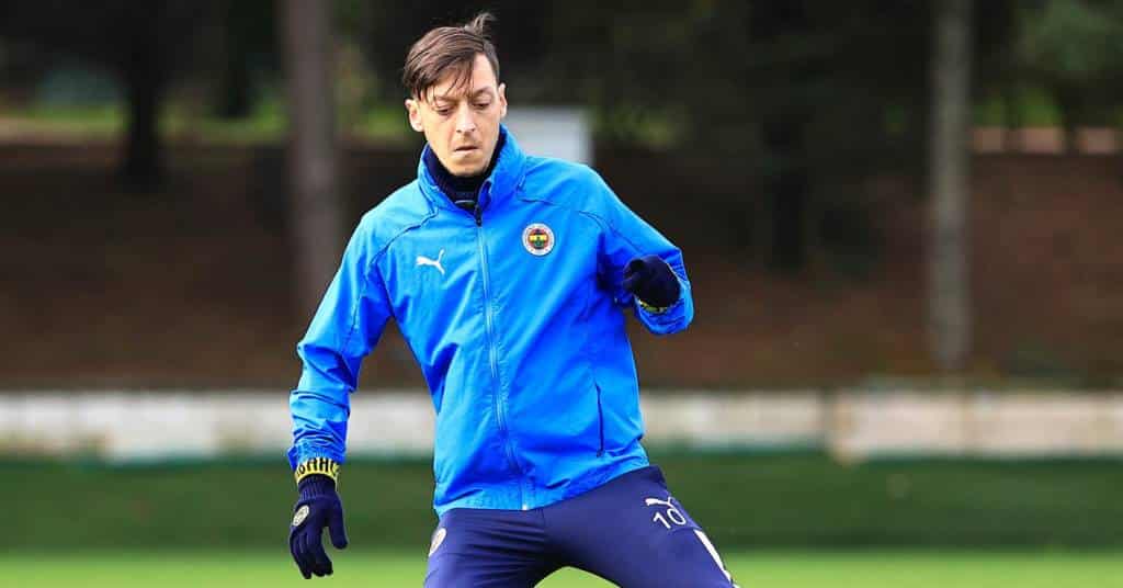 Bleibt Özil-Suspendierung bestehen? Ali Koc äußert sich