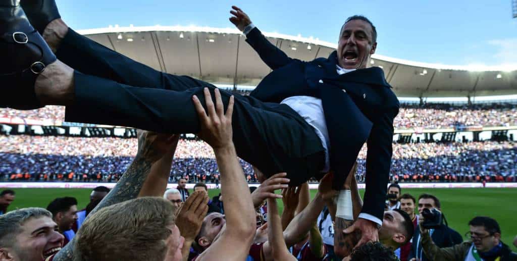 Trabzonspor-Coach Avci schiebt Kouassi-Abgang Riegel vor – Keeper und Innenverteidiger sollen kommen