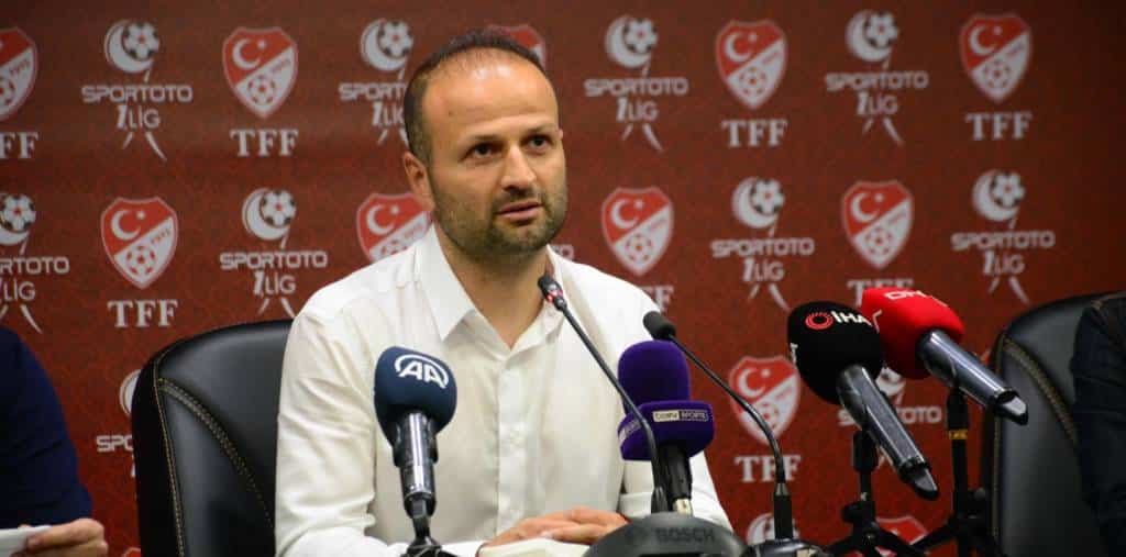 Als Belohnung für den Süper Lig-Aufstieg: Istanbulspor verlängert mit Trainer Osman Korkmaz