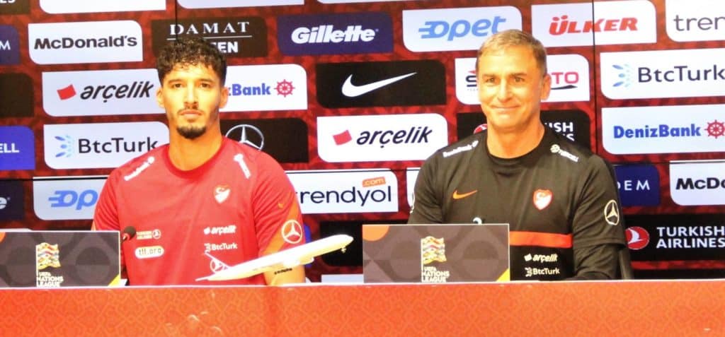 Stefan Kuntz: „Unsere Tür steht für jeden Spieler offen, der gute Leistungen zeigt“