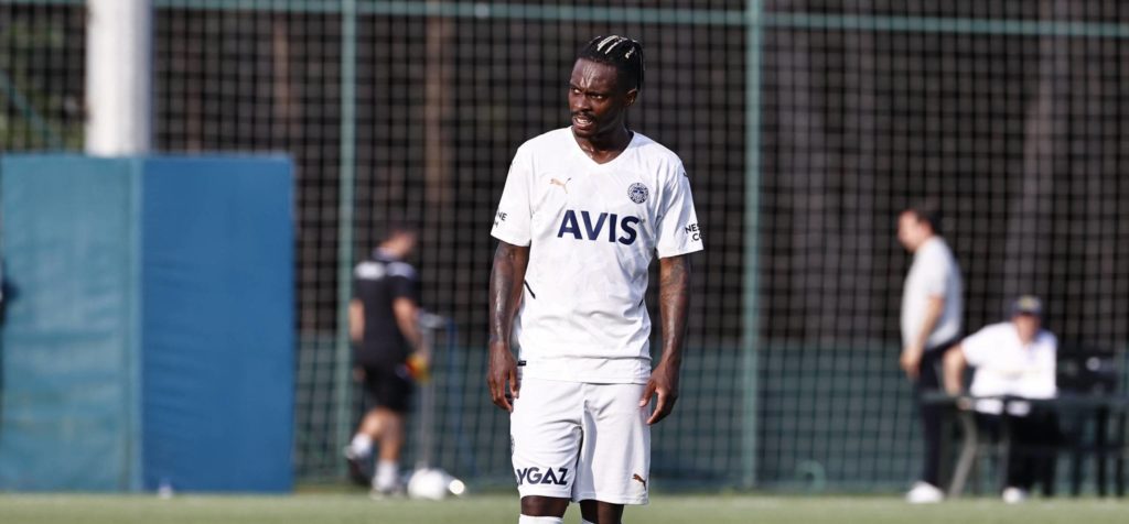 Erstes Testspiel: Fenerbahce spielt 2:2 gegen Nordmazedonien-Meister FC Shkupi